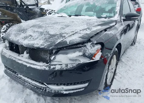 2012 Volkswagen Passat 2.5L S из США, поврежденный, VIN 1VWAP7A37CC016083